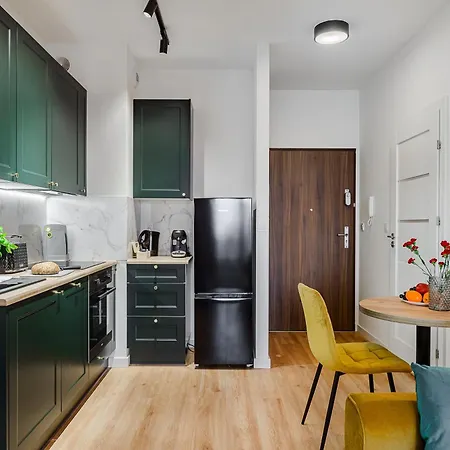 Shortstaypoland Komputerowa Apartman Varsó