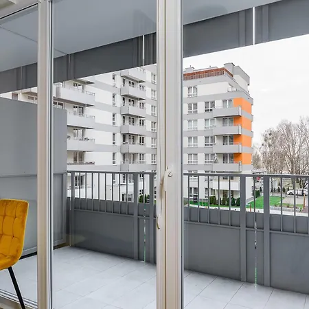 Shortstaypoland Komputerowa