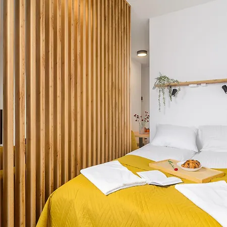 Shortstaypoland Komputerowa Warszawa